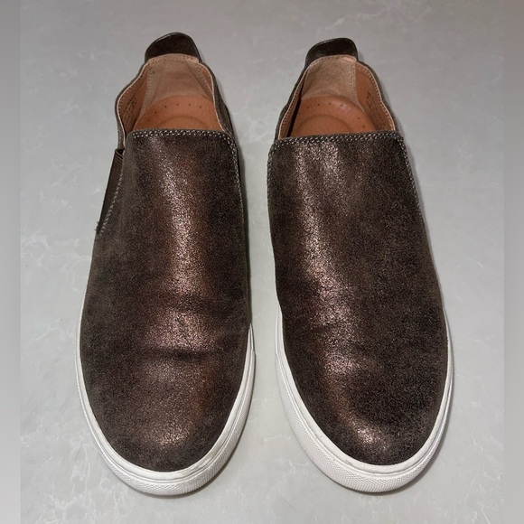Gentle Souls Brown metallic Slip-On Sneakers GUC - Picture 4 of 9